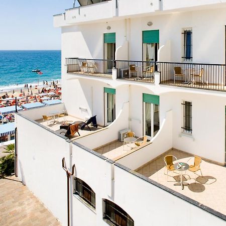 Hotel Ligure Spotorno Esterno foto