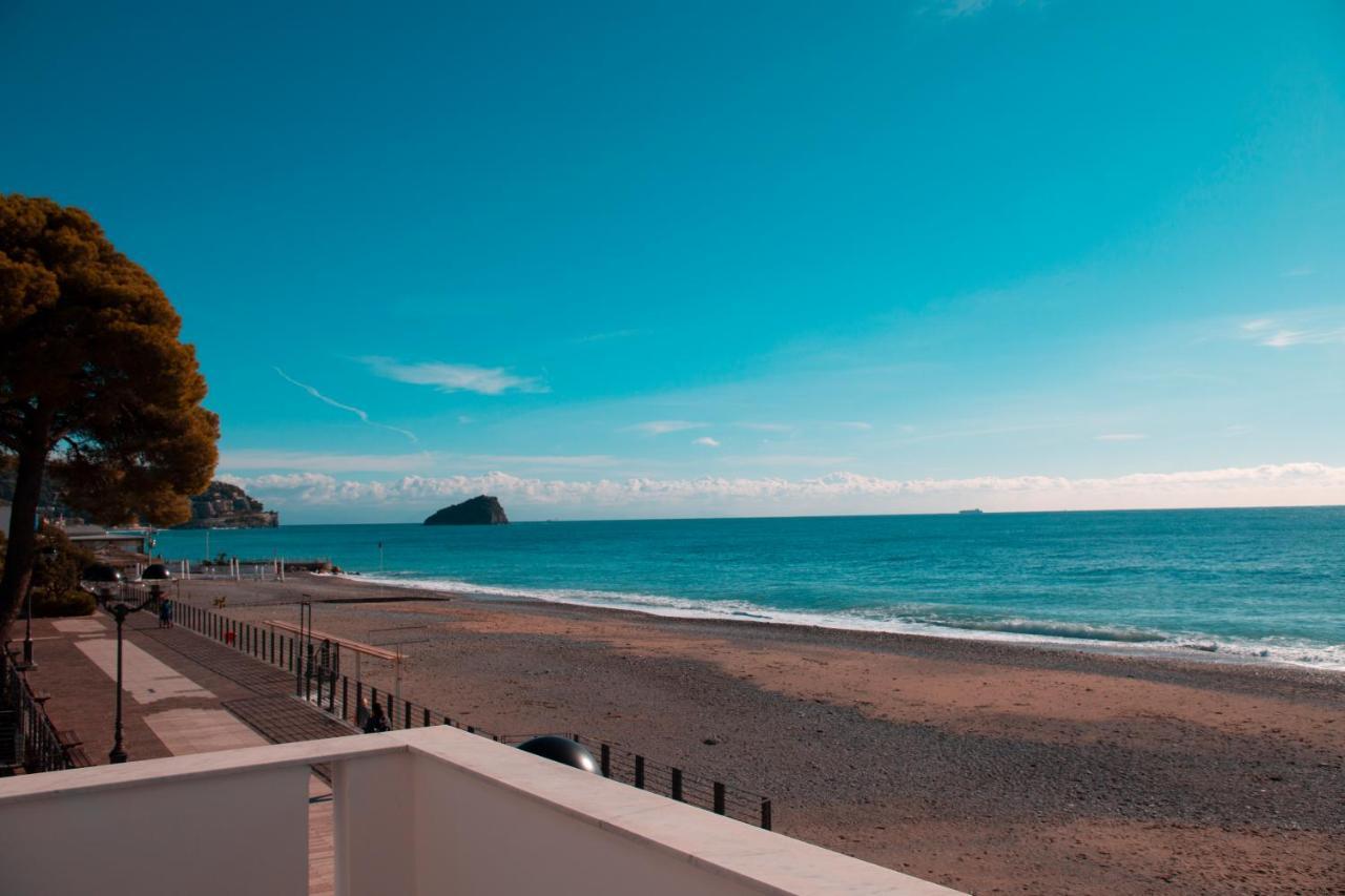 Hotel Ligure Spotorno Esterno foto